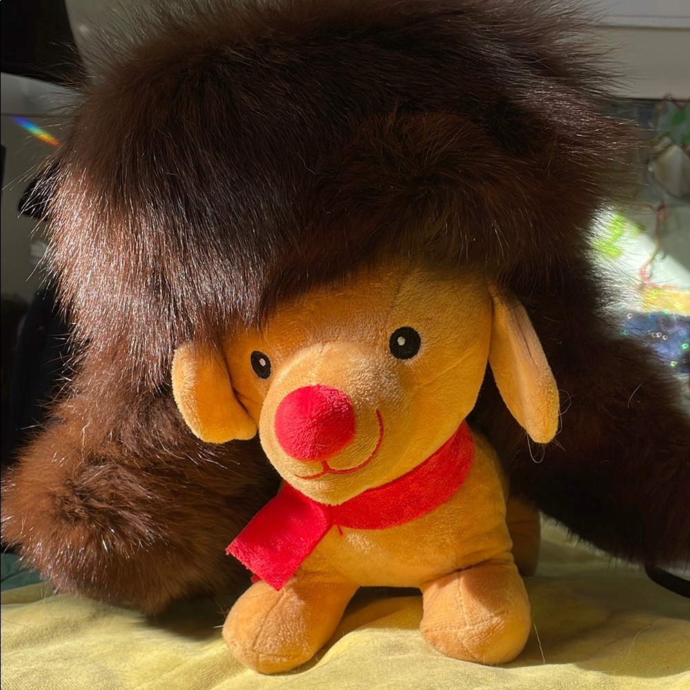 Saks Fifth Avenue Black Label Reddish Brown Fur Hat